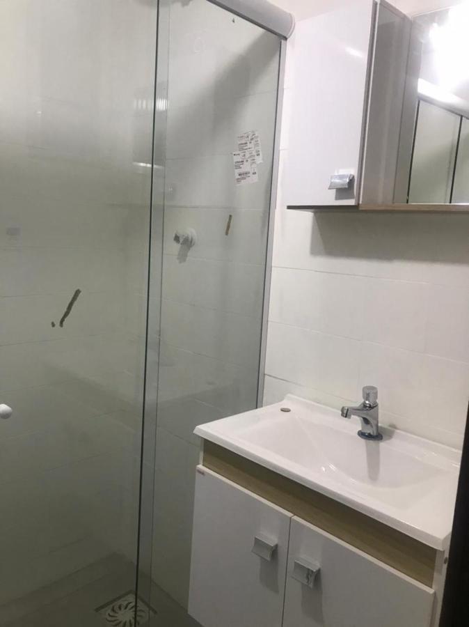 Loft Aconchegante No Centro De Macae, Wifi, Ar Condicionado E Cozinha Completa Apartment Luaran gambar