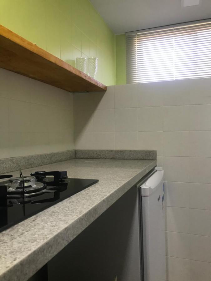 Loft Aconchegante No Centro De Macae, Wifi, Ar Condicionado E Cozinha Completa Apartment Luaran gambar
