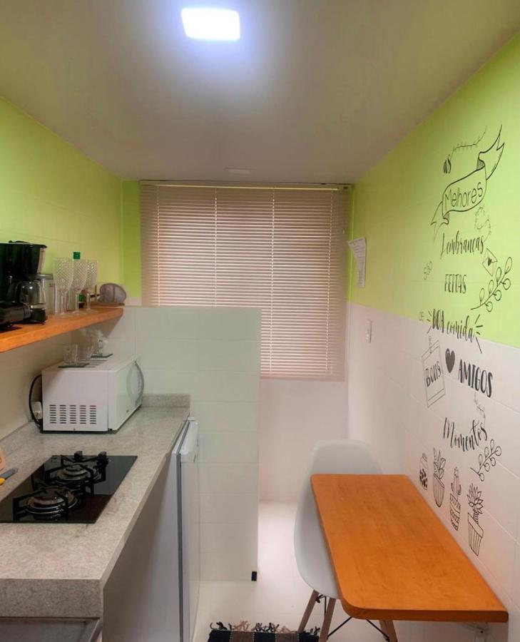 Loft Aconchegante No Centro De Macae, Wifi, Ar Condicionado E Cozinha Completa Apartment Luaran gambar