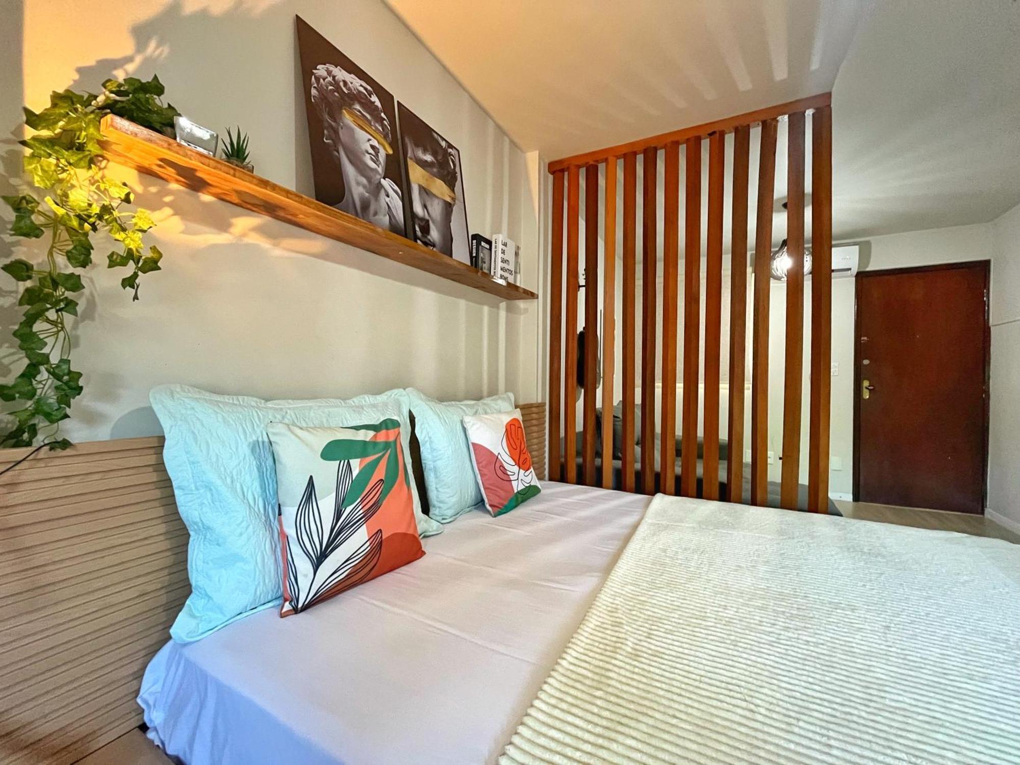 Loft Aconchegante No Centro De Macae, Wifi, Ar Condicionado E Cozinha Completa Apartment Luaran gambar