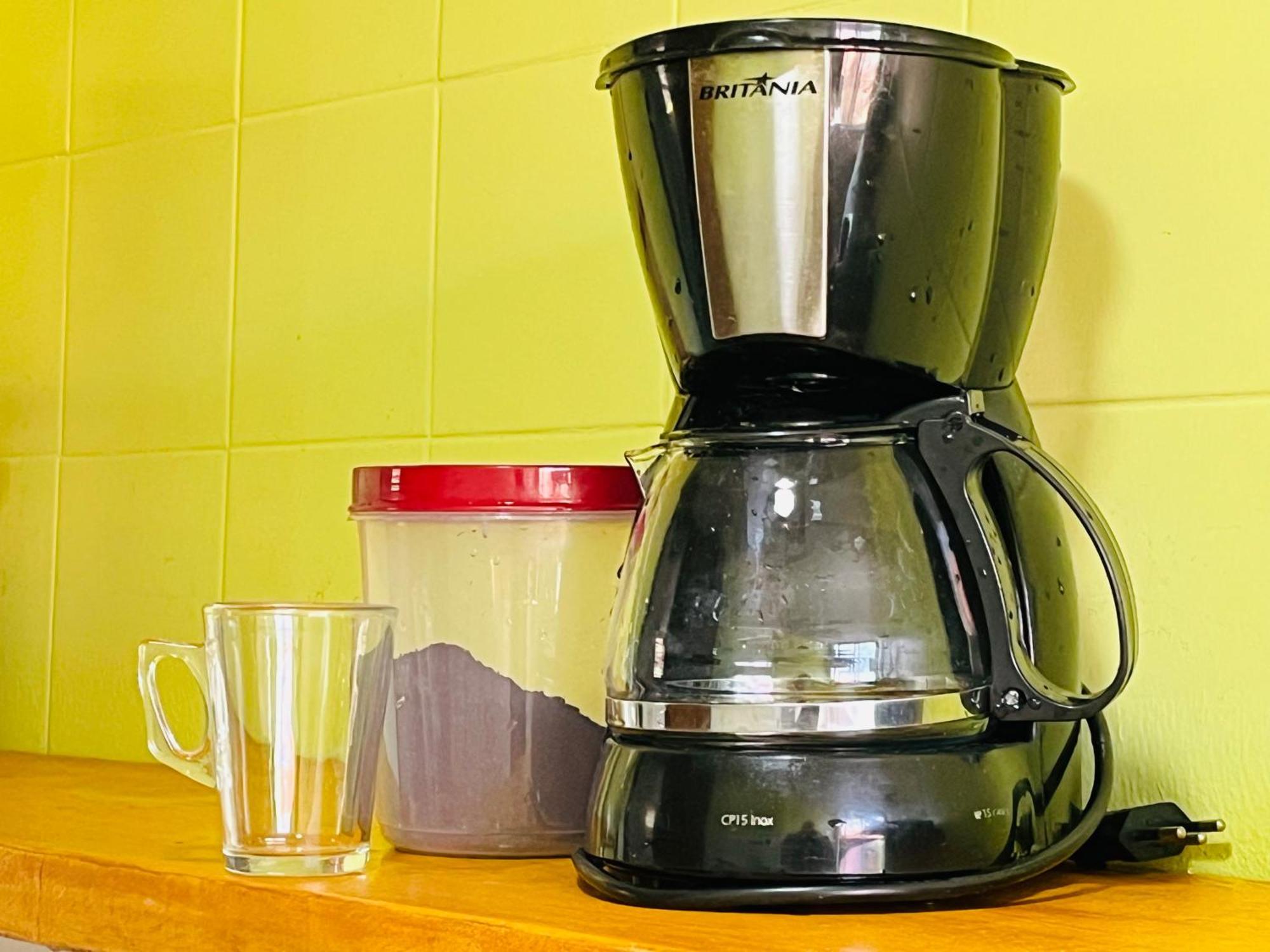 Loft Aconchegante No Centro De Macae, Wifi, Ar Condicionado E Cozinha Completa Apartment Luaran gambar