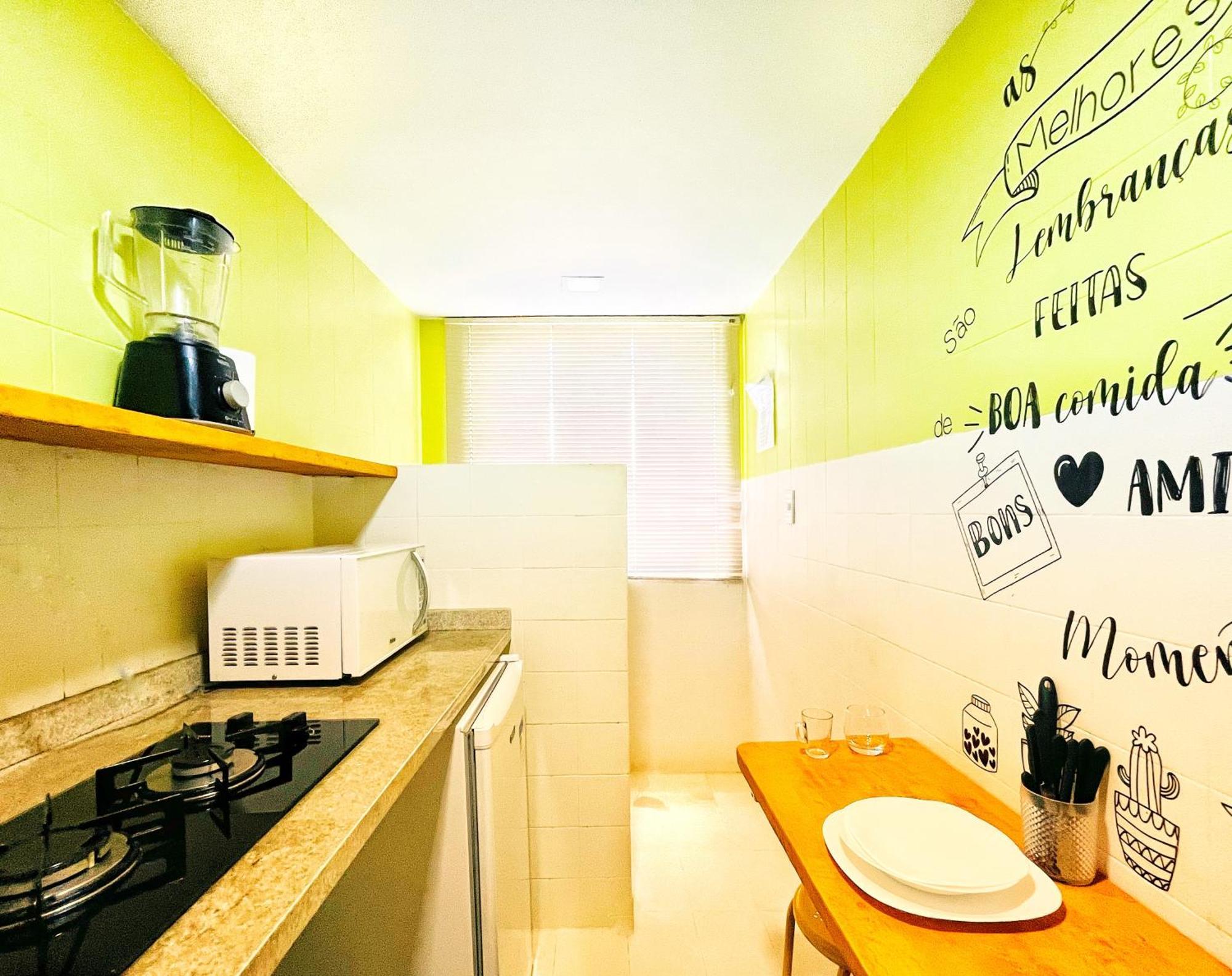 Loft Aconchegante No Centro De Macae, Wifi, Ar Condicionado E Cozinha Completa Apartment Luaran gambar