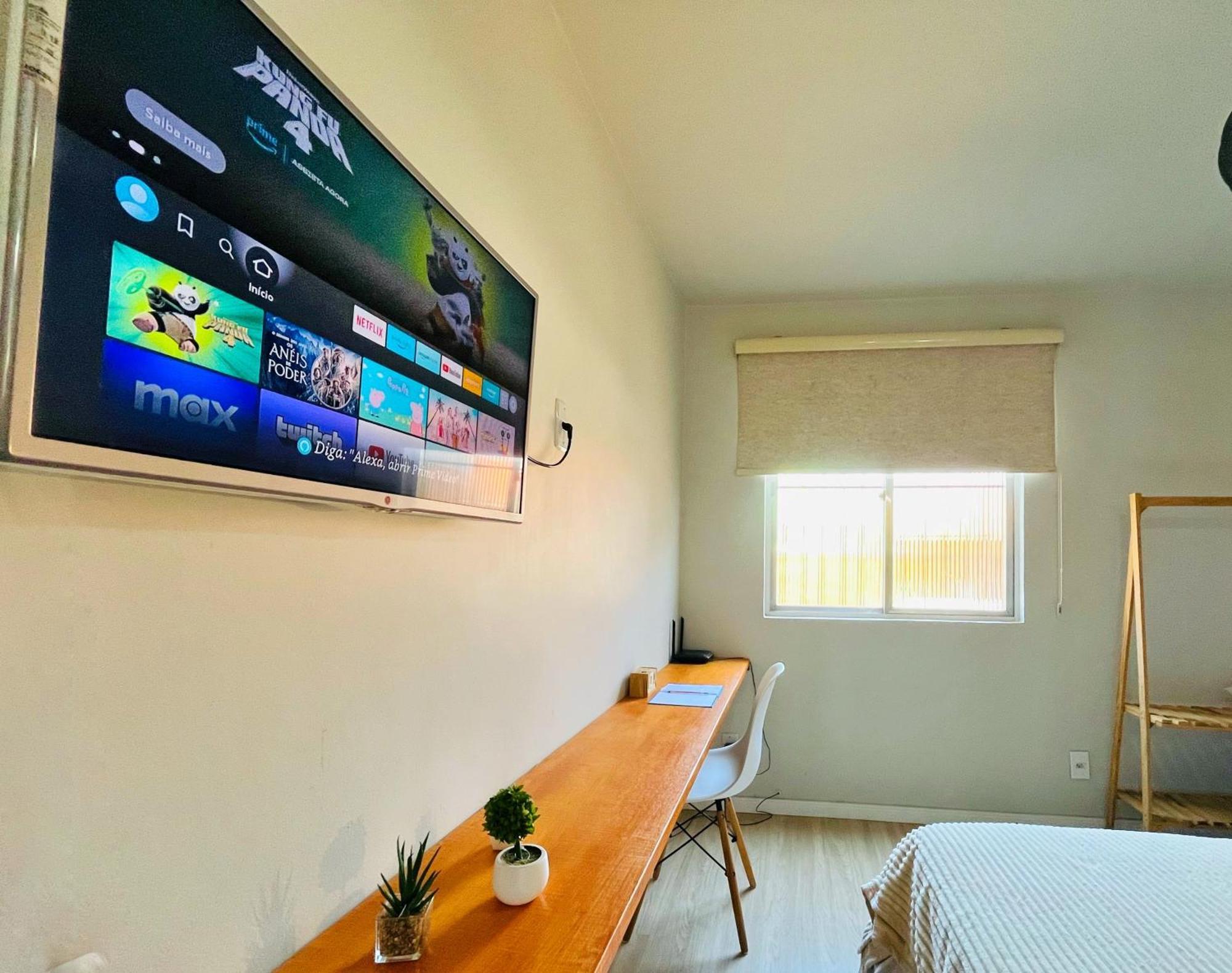 Loft Aconchegante No Centro De Macae, Wifi, Ar Condicionado E Cozinha Completa Apartment Luaran gambar